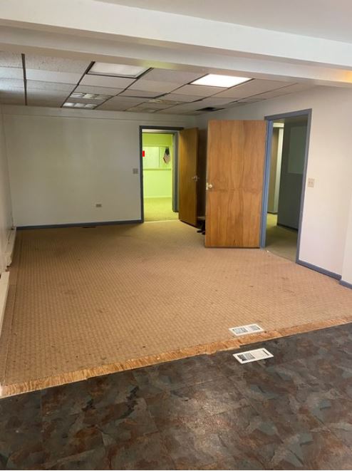 Downstairs Meeting Room